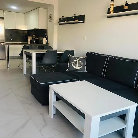 Residencial Alegria 12 * 또레비에하